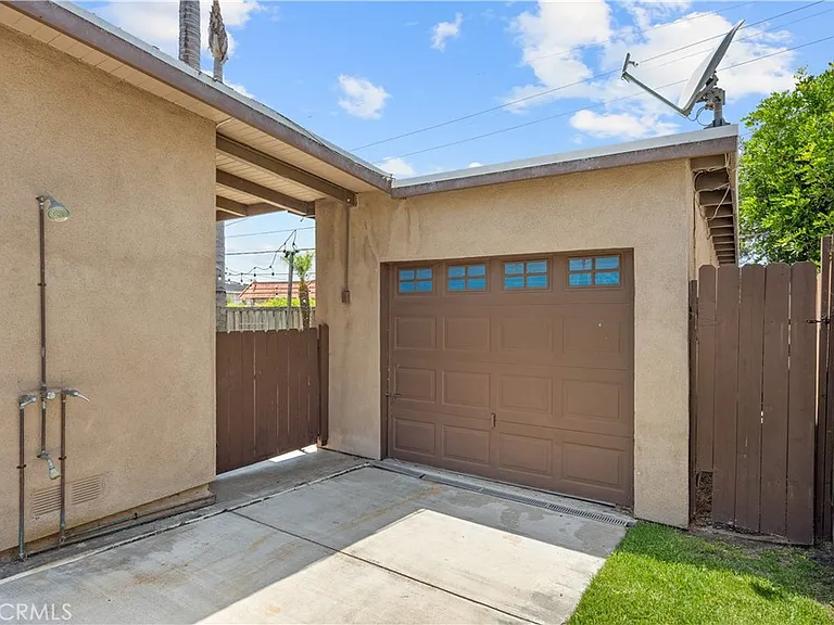 33965 Malaga Dr — Photo 31