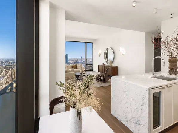 430 East 58th Street image 5 of 21