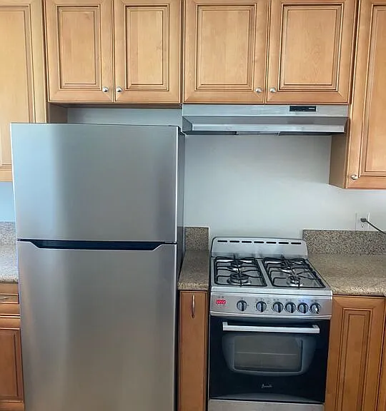 4244 Duquesne Ave #8 — Photo 3