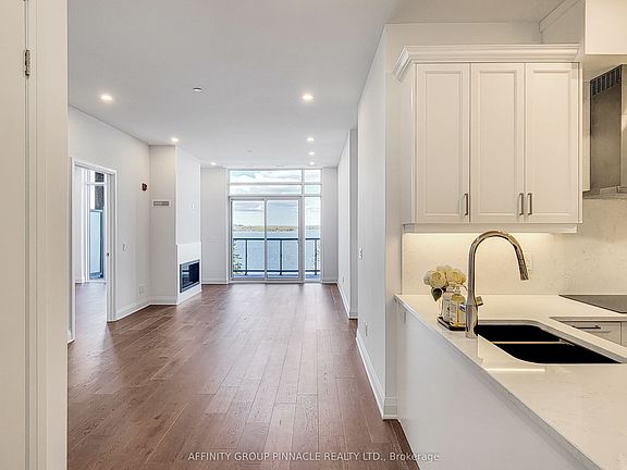 4th image of 99 Louisa St #309