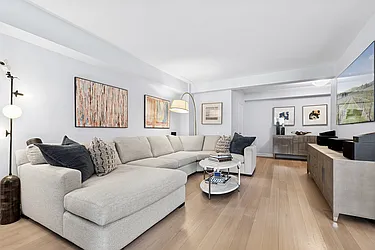 200 East 57th Street, #10C