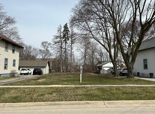 (Undisclosed Address), Libertyville, IL