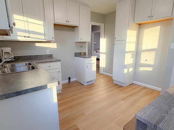 5th image of 4451 North 49th STREET