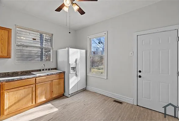 2 bed, 780 sqft, $1,197 — Photo 4