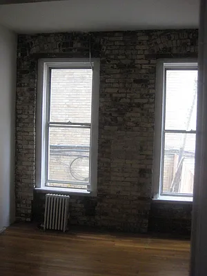 Rented by Plymouth Management Group Inc | media 8