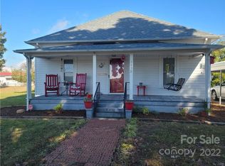 3492 Icard Rhodhiss Rd, Connelly Springs, NC 28612