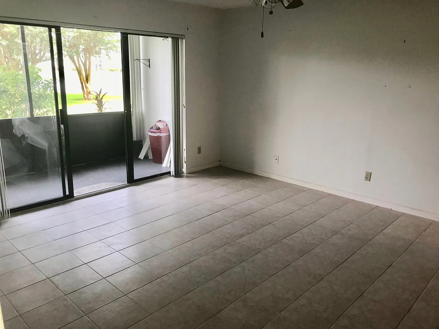 2 bed, 1064 sqft, $1,500 — Photo 2