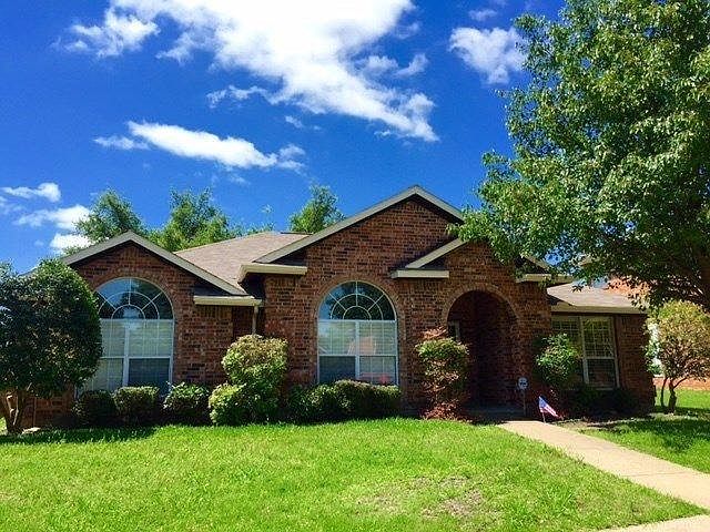 Beautiful home in Graham Estates.