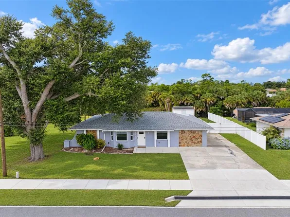 1093 DORCHESTER ST, PORT CHARLOTTE, FL 33952