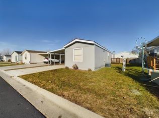 736 Freedom Ln, Emmett, ID 83617