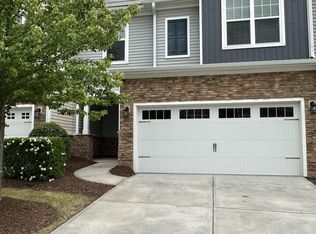 208 Wildfell Trl, Cary, NC 27513
