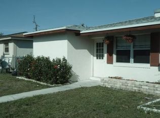 3816 Heather Dr E, Greenacres, FL 33463