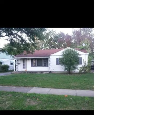 4275 E 163rd St, Cleveland, OH 44128
