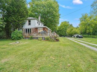 1894 Johnson Creek Rd, Barker, NY 14012