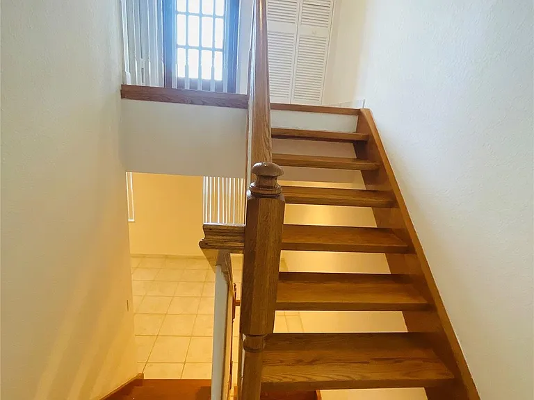 2605 Bay Dr — Photo 22