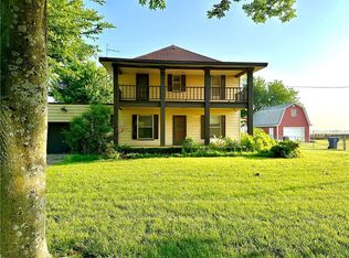 2612 Darlington Rd, El Reno, OK 73036