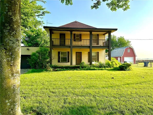 2612 Darlington Rd, El Reno, OK 73036