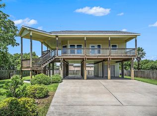 816 6th St, San Leon, TX 77539
