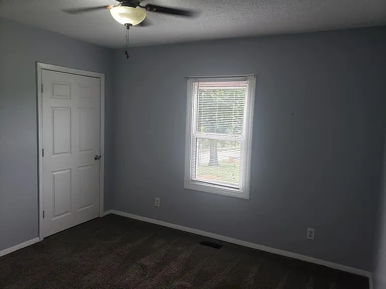 6847 Curran Rd — Photo 13