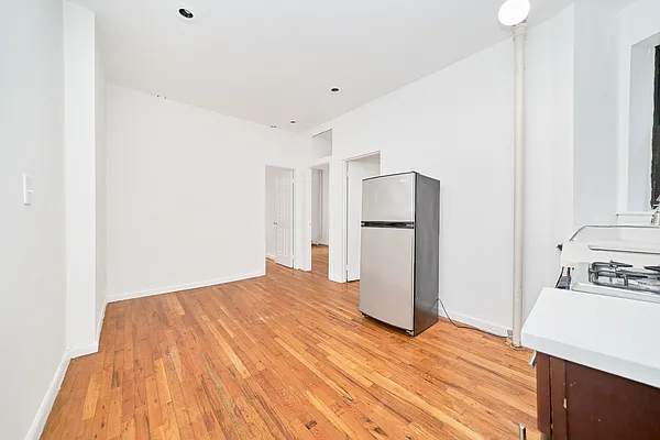 Rented by Living New York | media 11