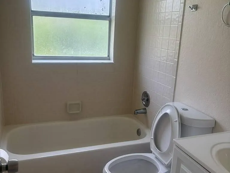 9980 Twin Lakes Dr #35-C — Photo 5