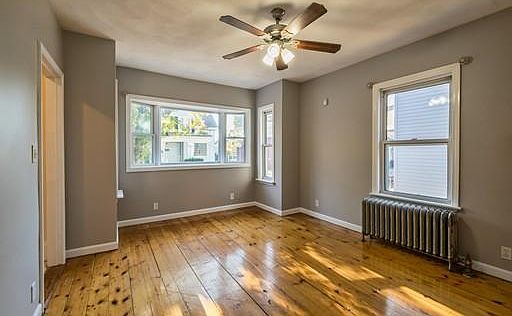 4th image of 54 Glenwood St