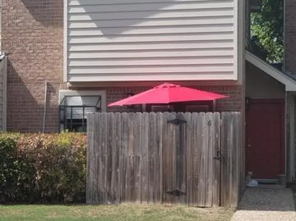 1904 Dartmouth St APT E6, College Station, TX 77840