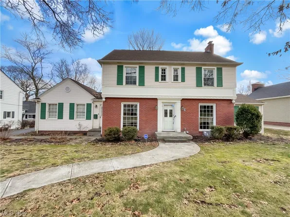 81 Sand Run Rd, Akron, OH 44313