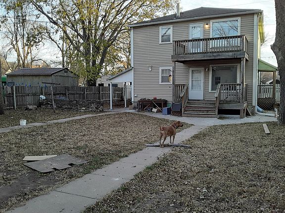 Fenced Backyard for pets