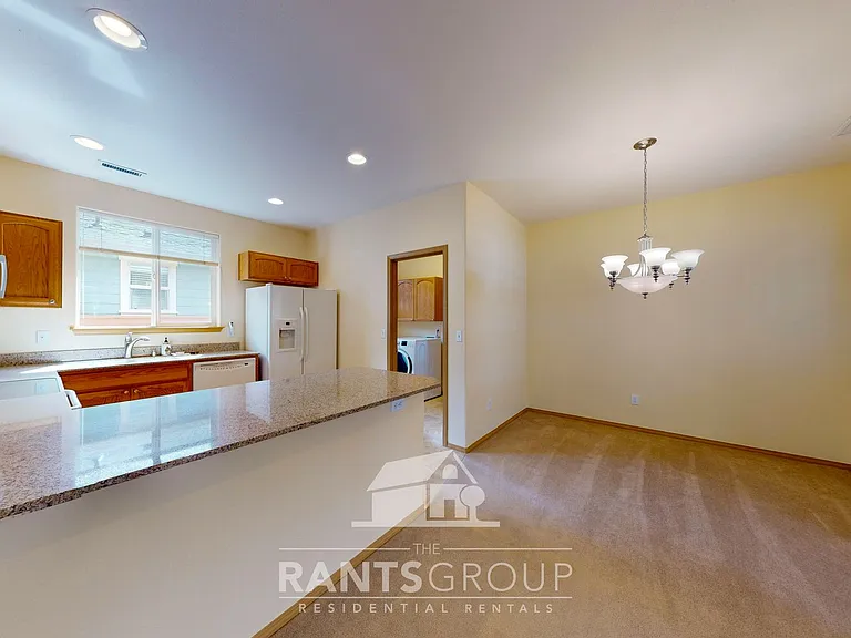 8242 Bainbridge Loop NE — Photo 9