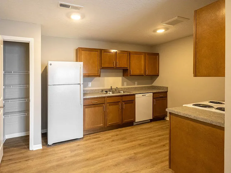 Zane Commons — Photo 13