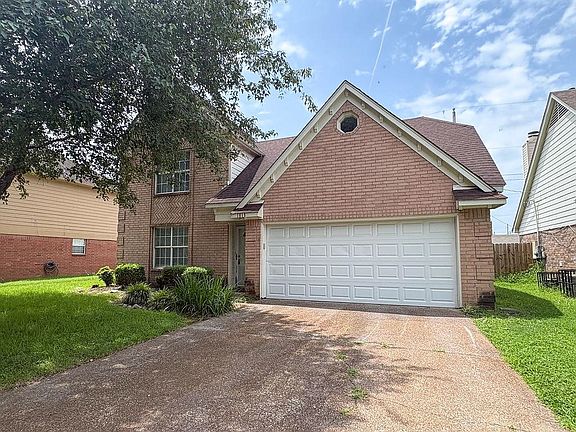 2nd image of 1819 Black Bear Cir W
