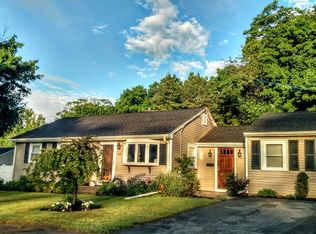 60 Mountain Rd, Waltham, MA 02451