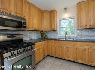 119 W 46th St, Reading, PA 19606