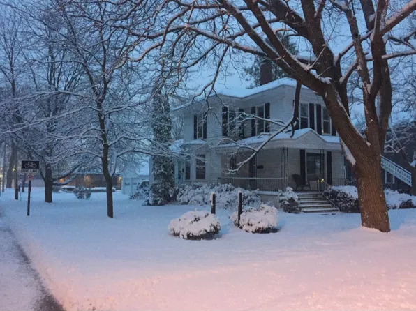 122 N Kinney Ave #A, Mount Pleasant, MI 48858