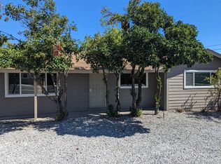 1880 Riviera Dr, Redding, CA 96001