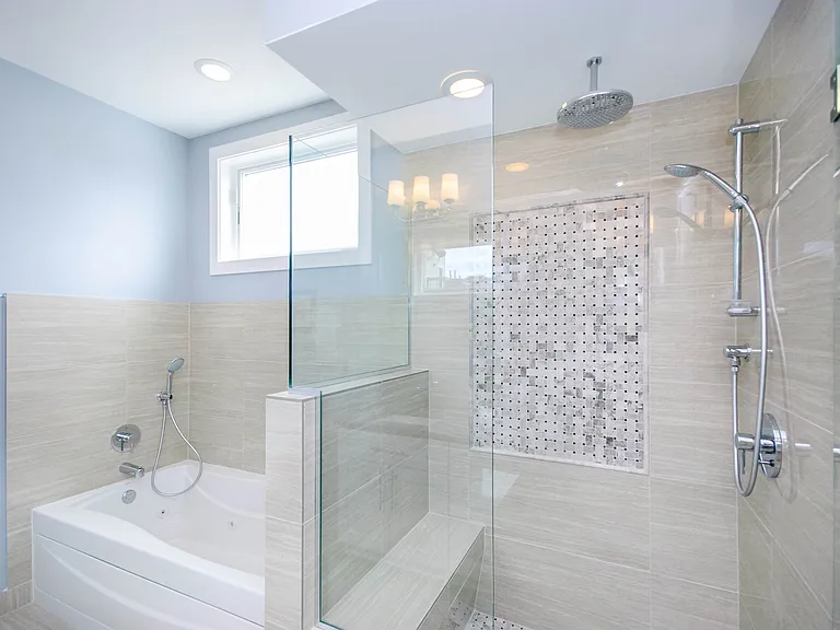 2501 N Halsted St #4 — Photo 6