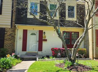 4 Goodport Ln, Gaithersburg, MD 20878