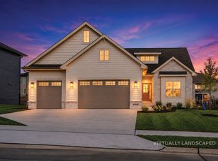 17621 Hammontree Dr, Clive, IA 50325