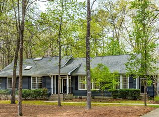 706 Kensington Dr, Chapel Hill, NC 27514