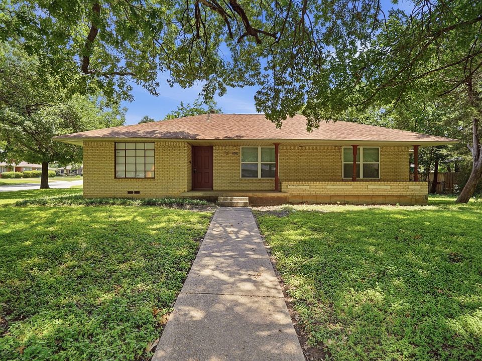 1st image of 2806 E Atoll Dr