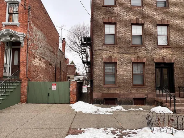 373 Hudson Avenue, Albany, NY 12210