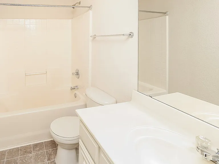 10849 Braemoor Dr — Photo 15