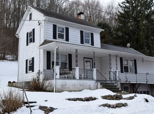 911 Book Rd, Blain, PA 17006