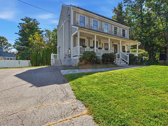 3rd image of 305 Mount Vernon St
