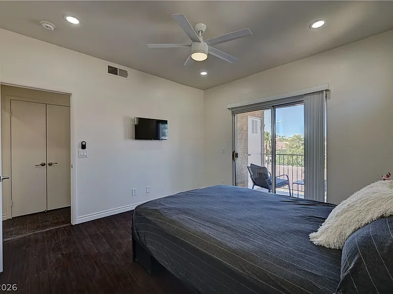 251 S Green Valley Pkwy #4822 — Photo 24