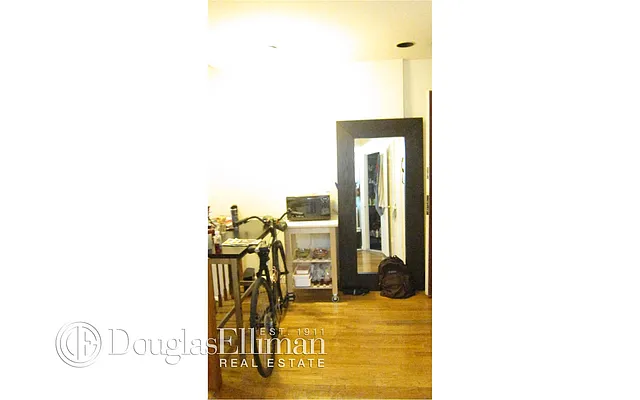 Rented by Douglas Elliman | media 25