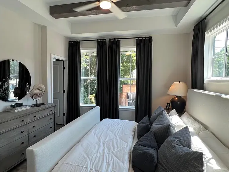 134 Chestnut Cir #8 — Photo 3