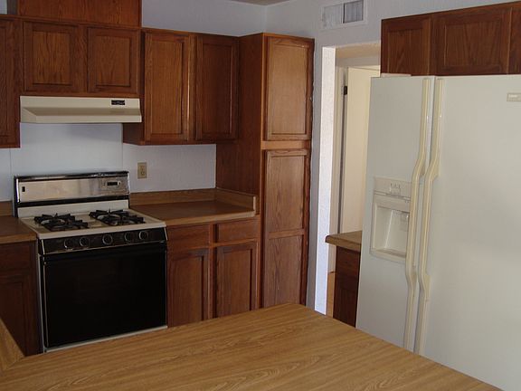 4th image of 10437 Seawood Dr