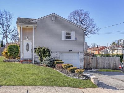 345 Kennedy St, Iselin, NJ, 08830